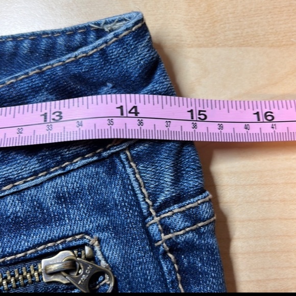 AEROPOSTALE Hailey Skinny Flare 1/2 Short * Hemmed - Picture 4 of 5